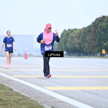 Runner Photo 7559151