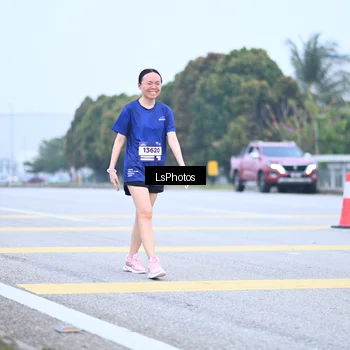 Runner Photo 7559152