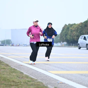 Runner Photo 7559172