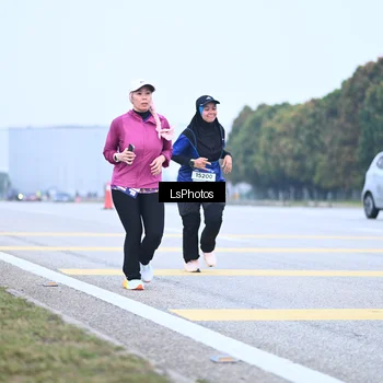 Runner Photo 7559173