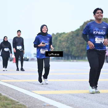 Runner Photo 7559194