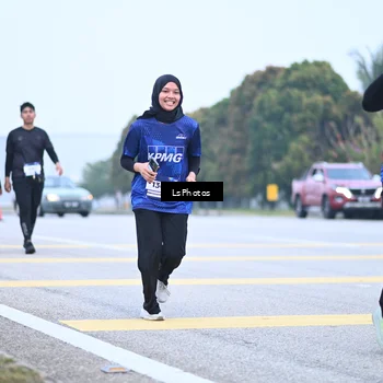 Runner Photo 7559197