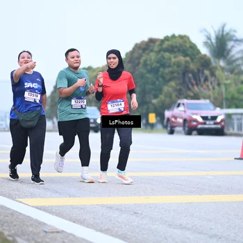 Runner Photo 7559215