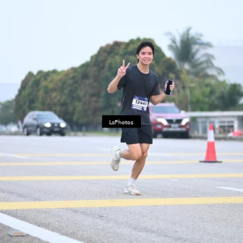 Runner Photo 7559256