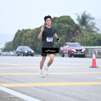 Runner Photo 7559258