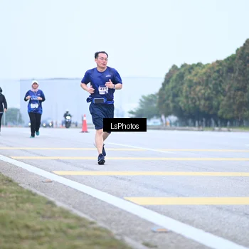 Runner Photo 7559272
