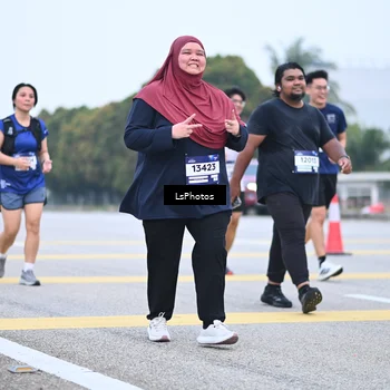 Runner Photo 7559307