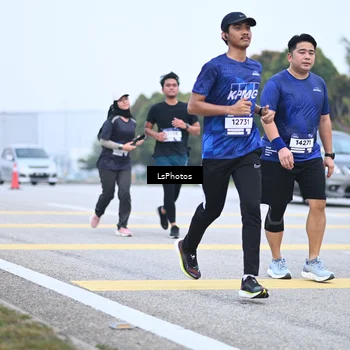 Runner Photo 7559316