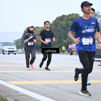 Runner Photo 7559320