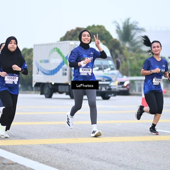 Runner Photo 7559335
