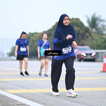 Runner Photo 7559345