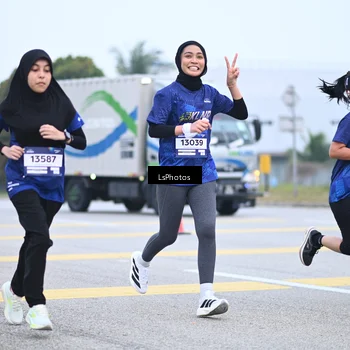 Runner Photo 7559352