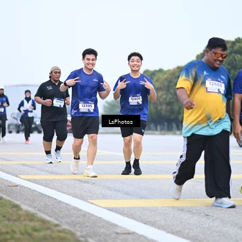 Runner Photo 7559369
