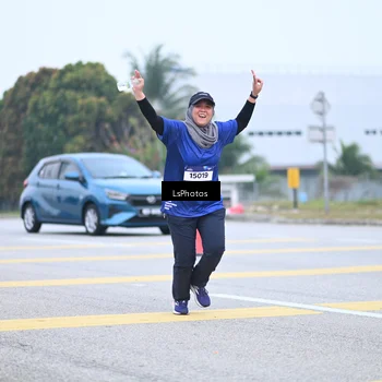 Runner Photo 7559371