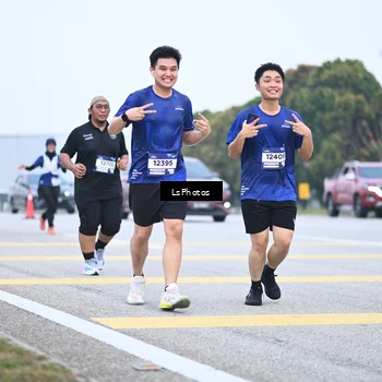 Runner Photo 7559373