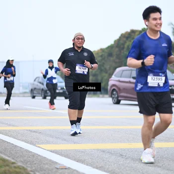 Runner Photo 7559379
