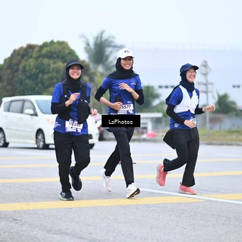 Runner Photo 7559393