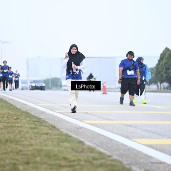 Runner Photo 7559412