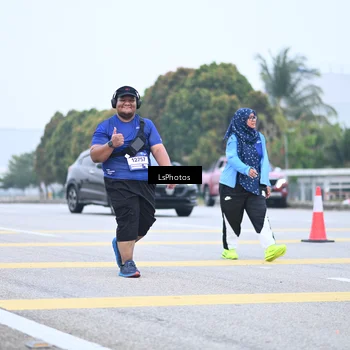 Runner Photo 7559418