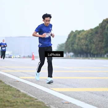 Runner Photo 7559425