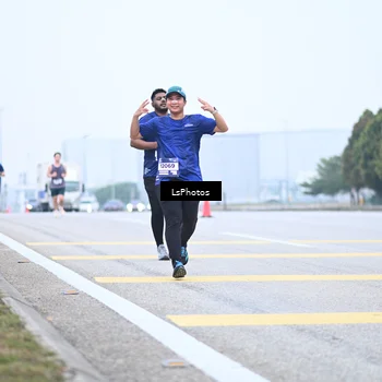 Runner Photo 7559432