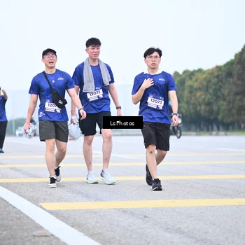 Runner Photo 7559433