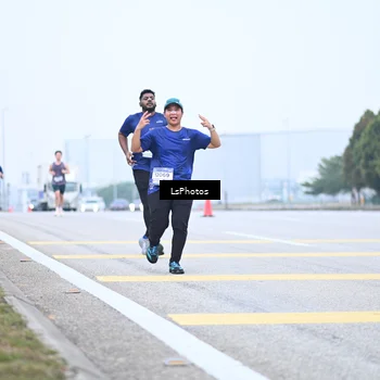 Runner Photo 7559437
