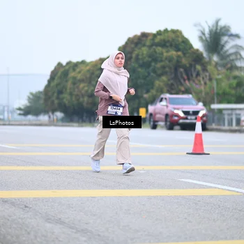 Runner Photo 7559449