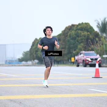 Runner Photo 7559490