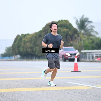 Runner Photo 7559497
