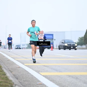 Runner Photo 7559506