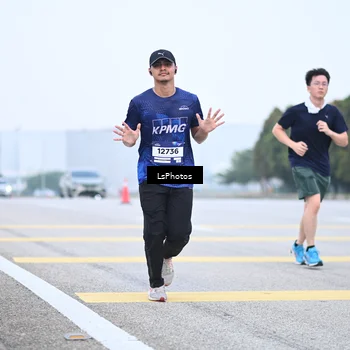 Runner Photo 7559522