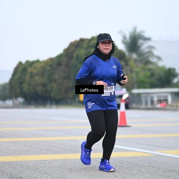 Runner Photo 7559537
