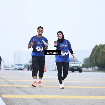 Runner Photo 7559551