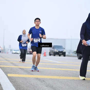 Runner Photo 7559570