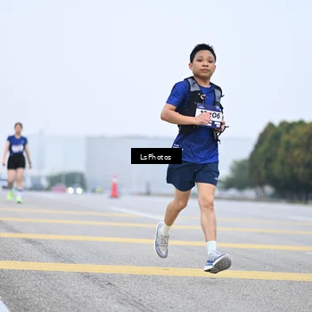 Runner Photo 7559602