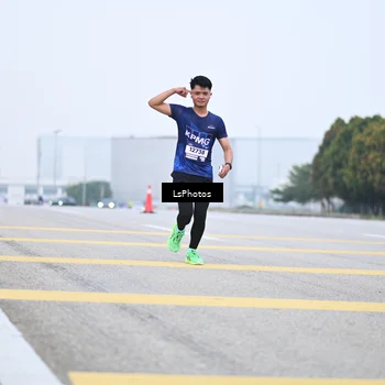 Runner Photo 7559624