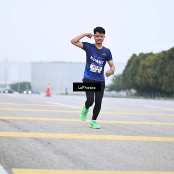 Runner Photo 7559626