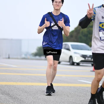 Runner Photo 7559644
