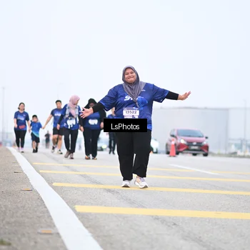 Runner Photo 7559710
