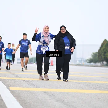 Runner Photo 7559715