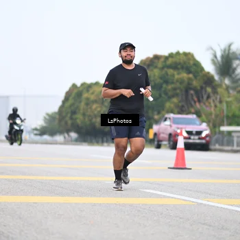 Runner Photo 7559733