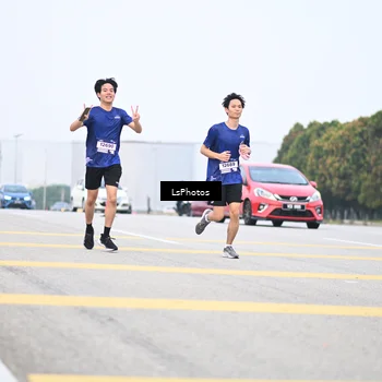 Runner Photo 7559741