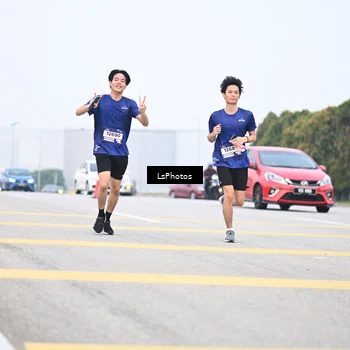 Runner Photo 7559744