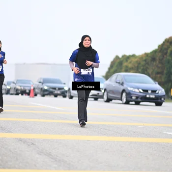 Runner Photo 7559749