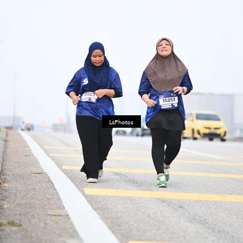 Runner Photo 7559766