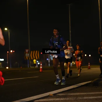 Runner Photo 7559873