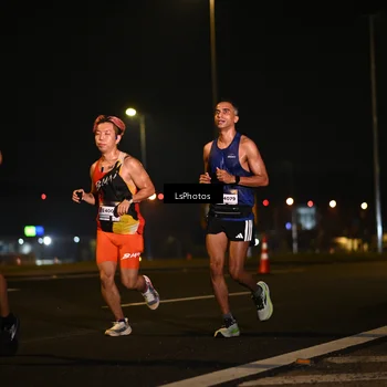 Runner Photo 7559883