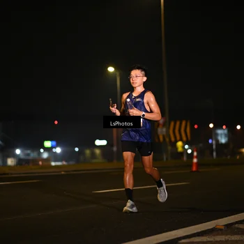 Runner Photo 7559893