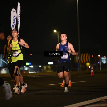 Runner Photo 7559903